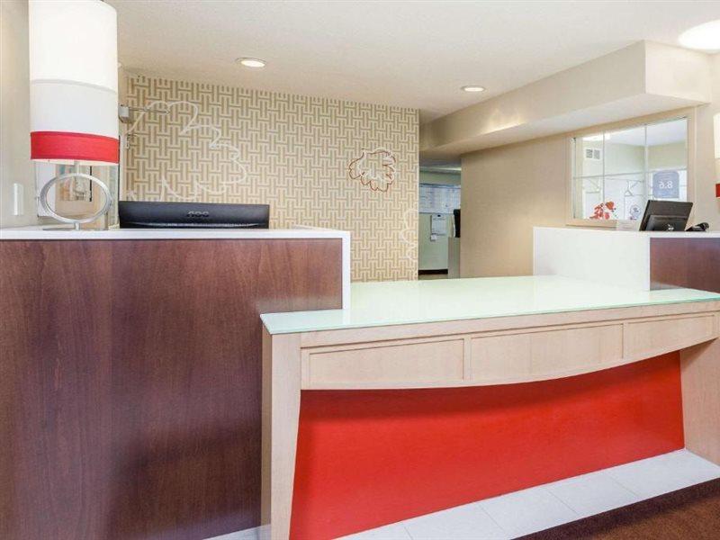 MainStay Suites Detroit Auburn Hills Extérieur photo
