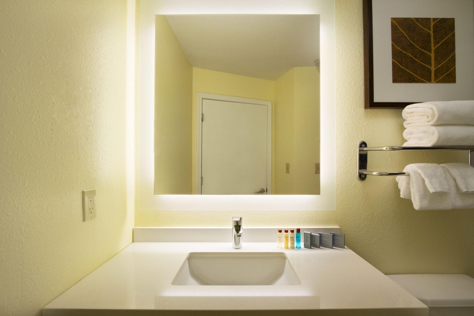 MainStay Suites Detroit Auburn Hills Extérieur photo