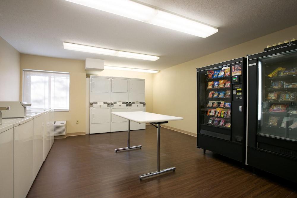 MainStay Suites Detroit Auburn Hills Extérieur photo